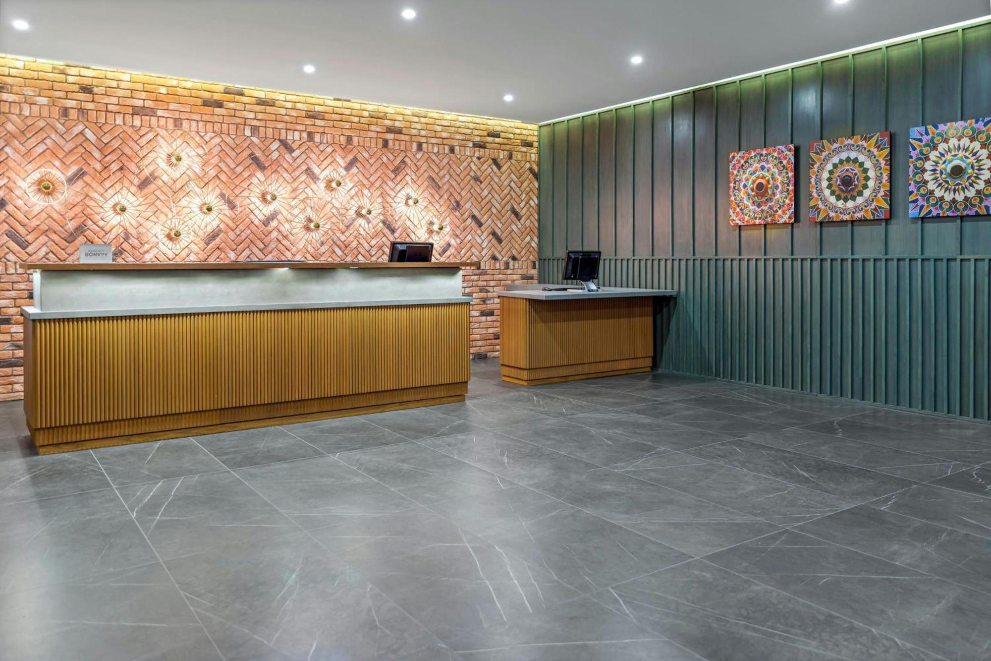 Courtyard By Marriott San Jose Escazu Hotel Exterior foto